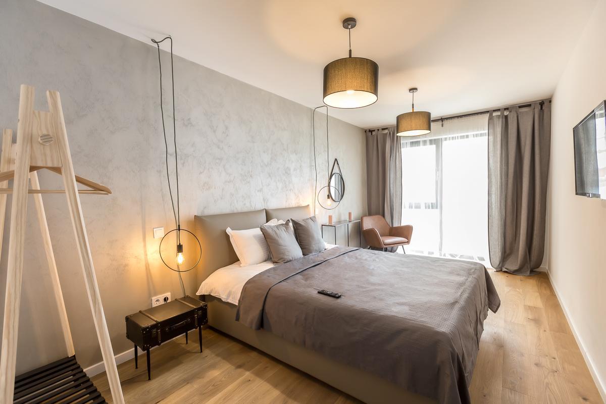 Cosmopolit Booking Braşov Exteriör bild